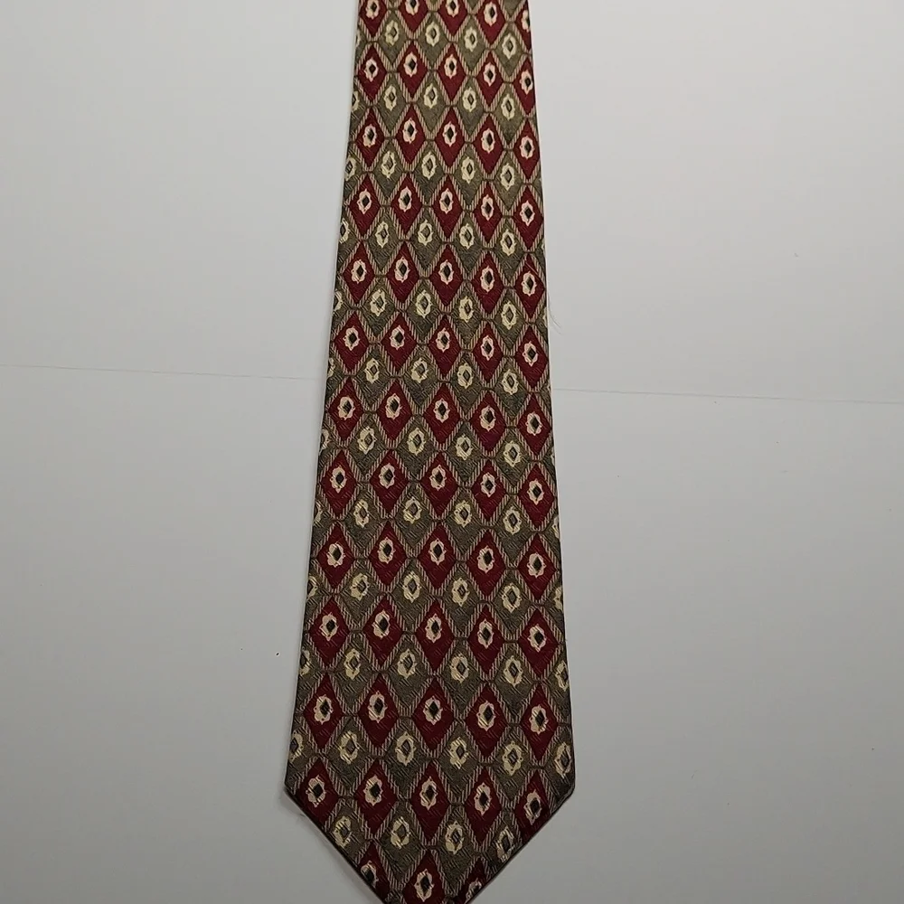 Brooks Brothers 100% Silk Tie